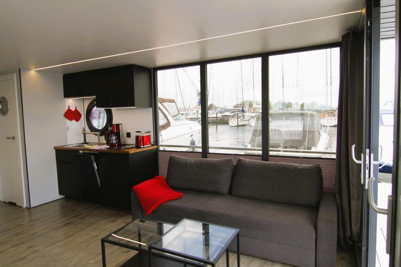 Hausboot Fjord Nordstern Mit Dachterrasse In Schleswig Hotel Ngoại thất bức ảnh