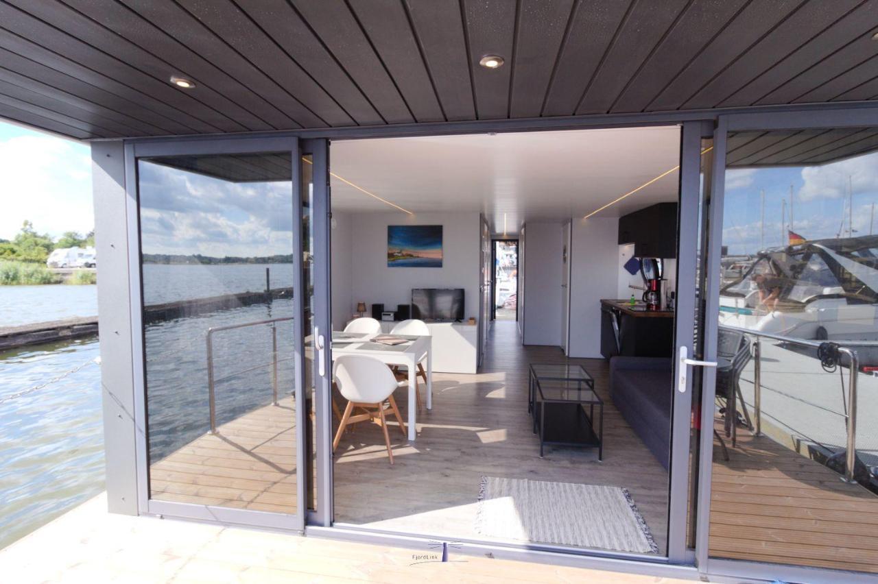 Hausboot Fjord Nordstern Mit Dachterrasse In Schleswig Hotel Ngoại thất bức ảnh